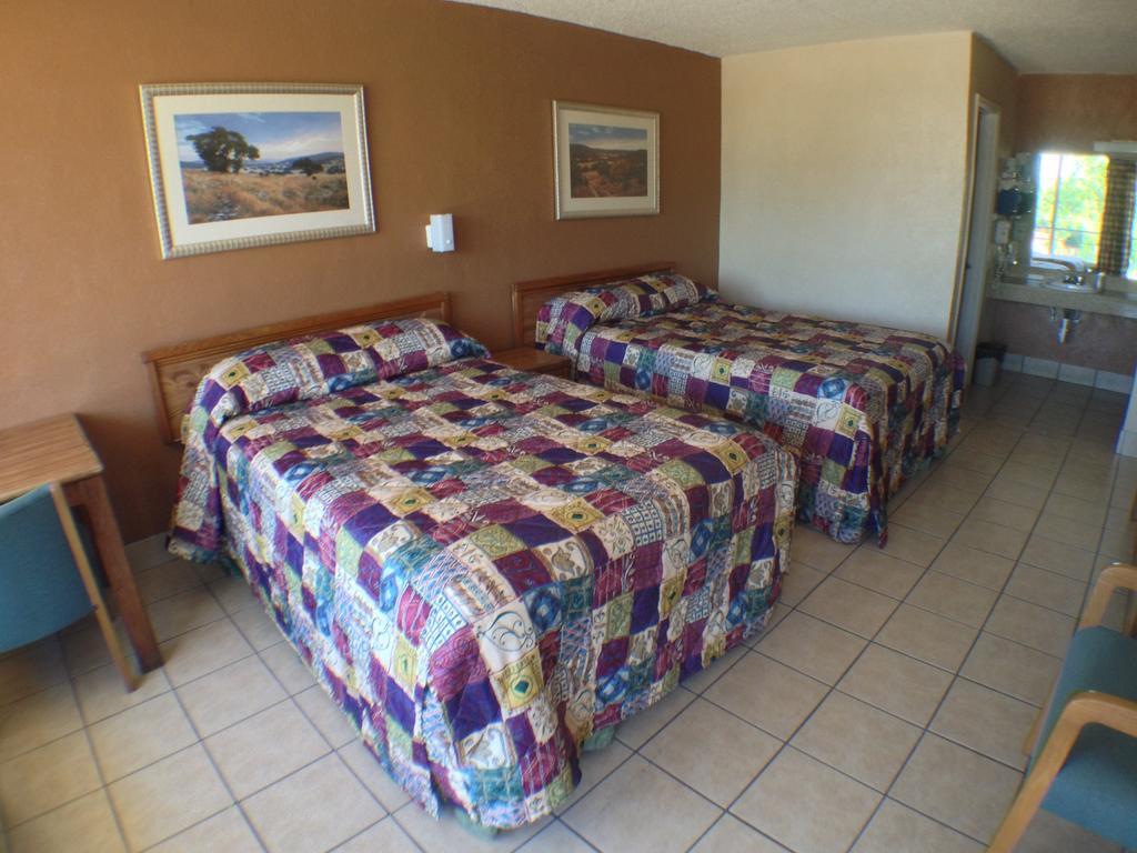 Budget Inn Motel Austin Szoba fotó
