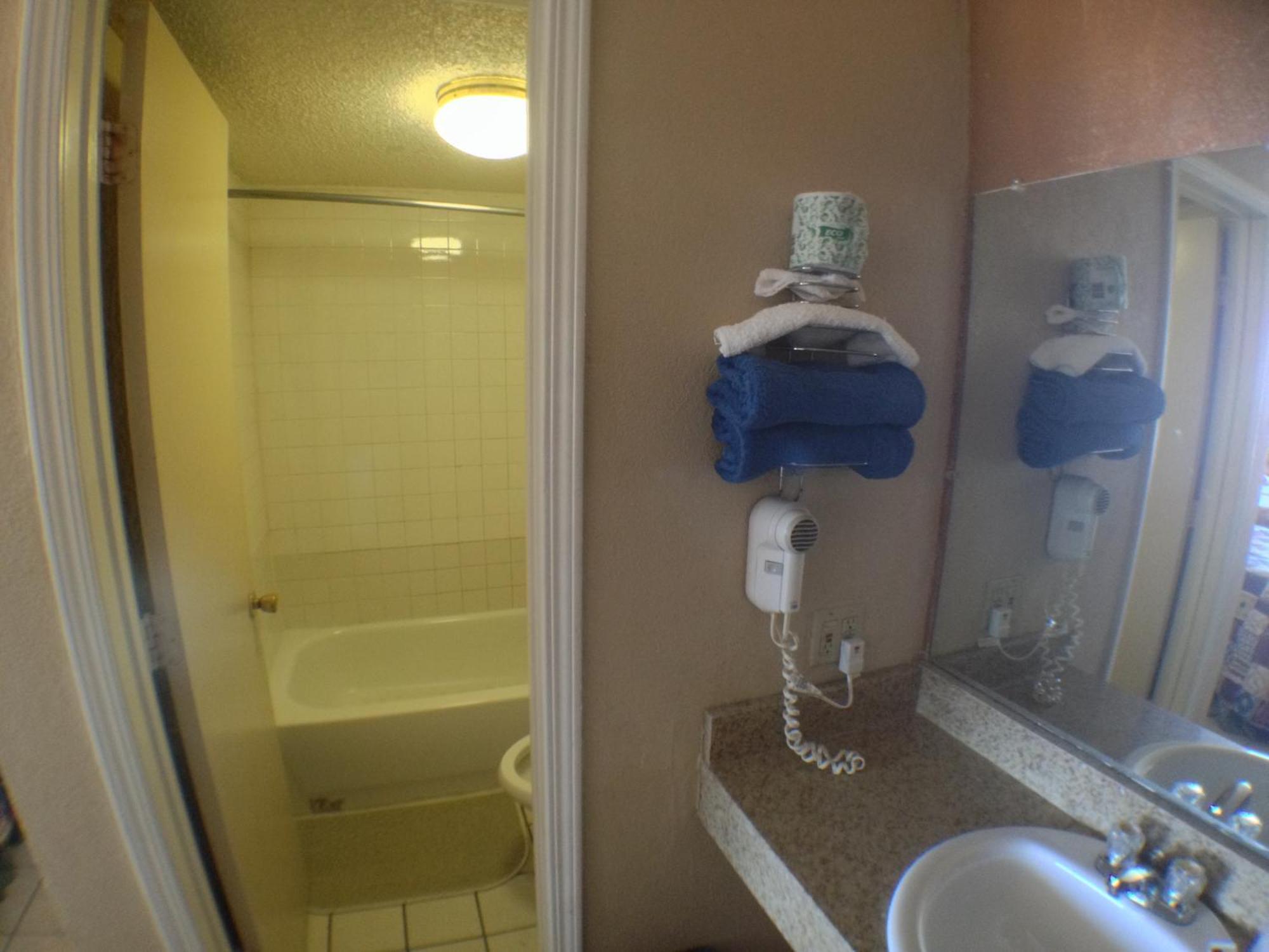 Budget Inn Motel Austin Szoba fotó